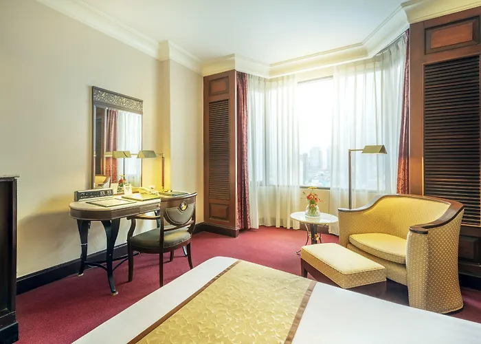 Hotel Ramada By Wyndham Chaophya Park Bangkok