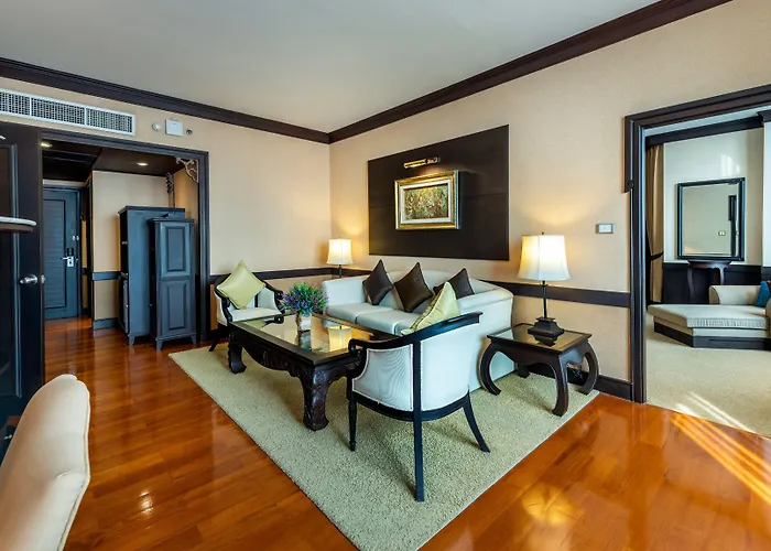 Ramada By Wyndham Chaophya Park 4* Bangkok